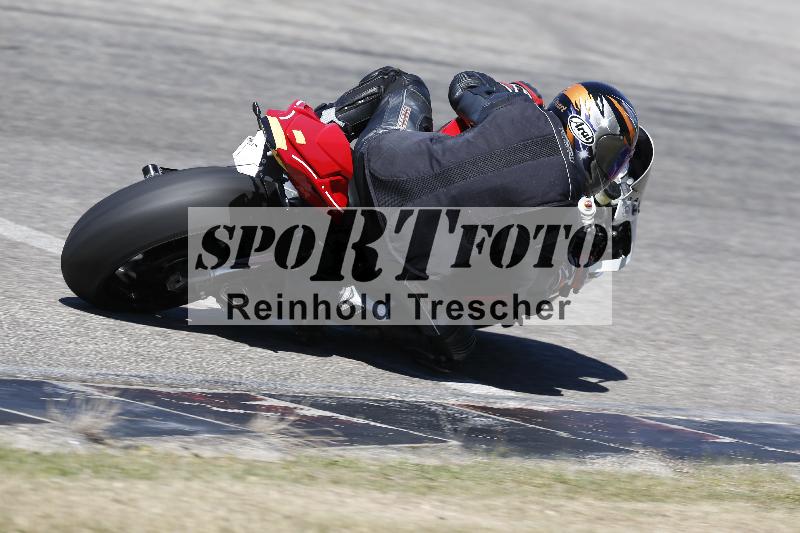 /13 01.05.2026  Speer Racing ADR/Gruppe rot/backside